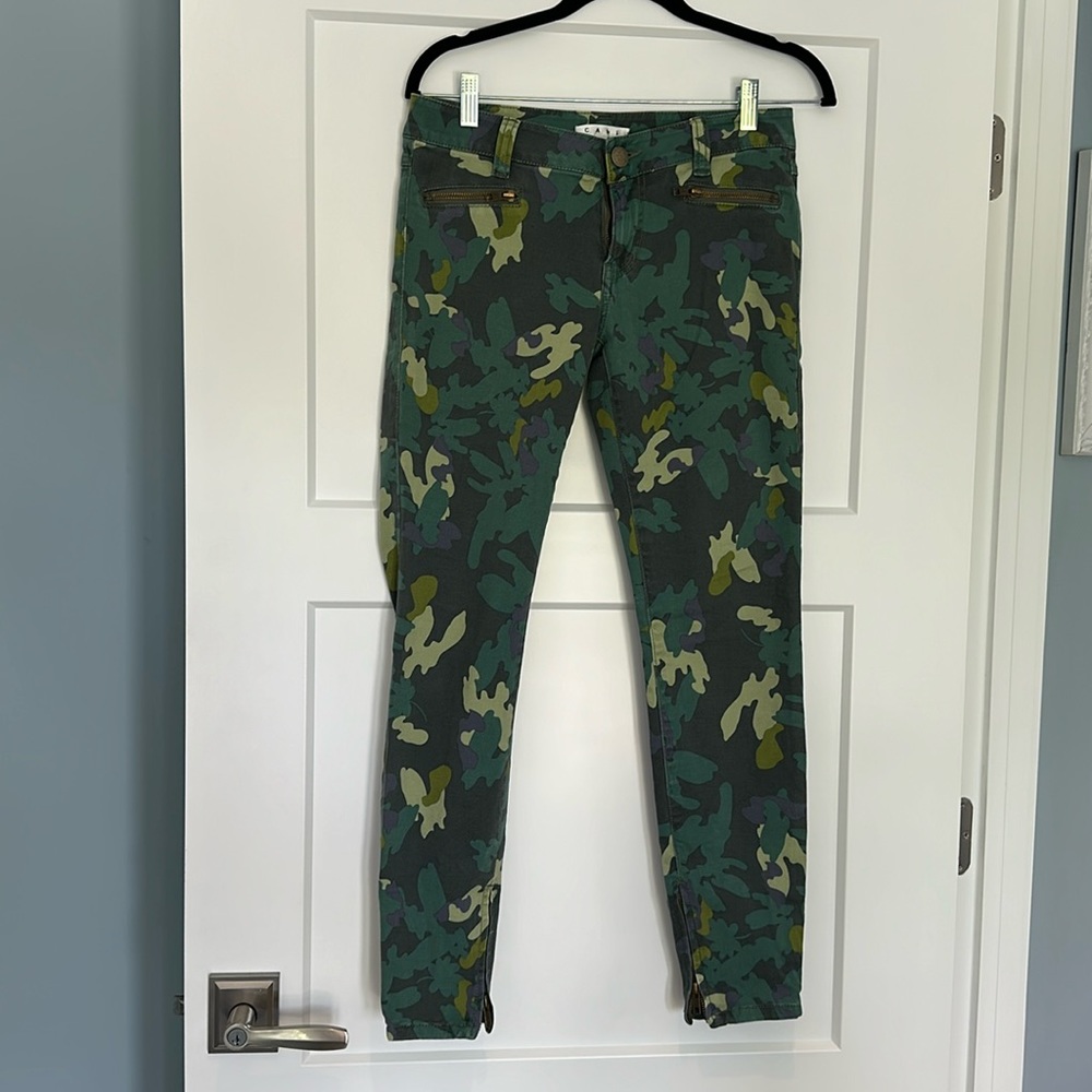 Cabi camo jeans